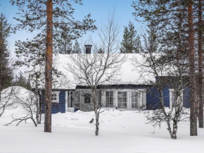 Holiday Home Sininen maja by Interhome